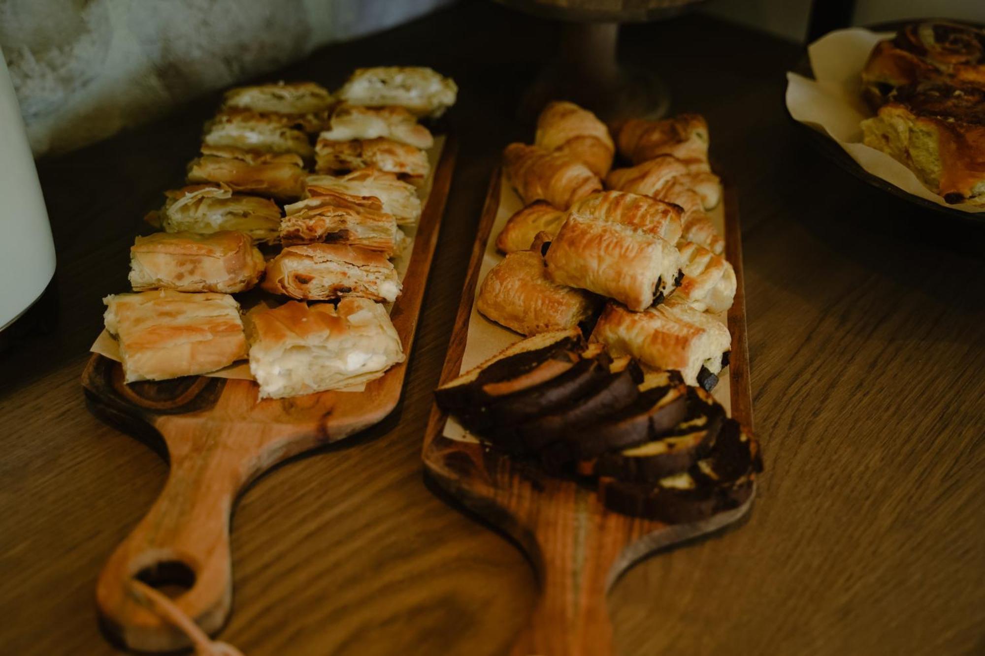 Mones Bed & Breakfast Kastraki  Bagian luar foto