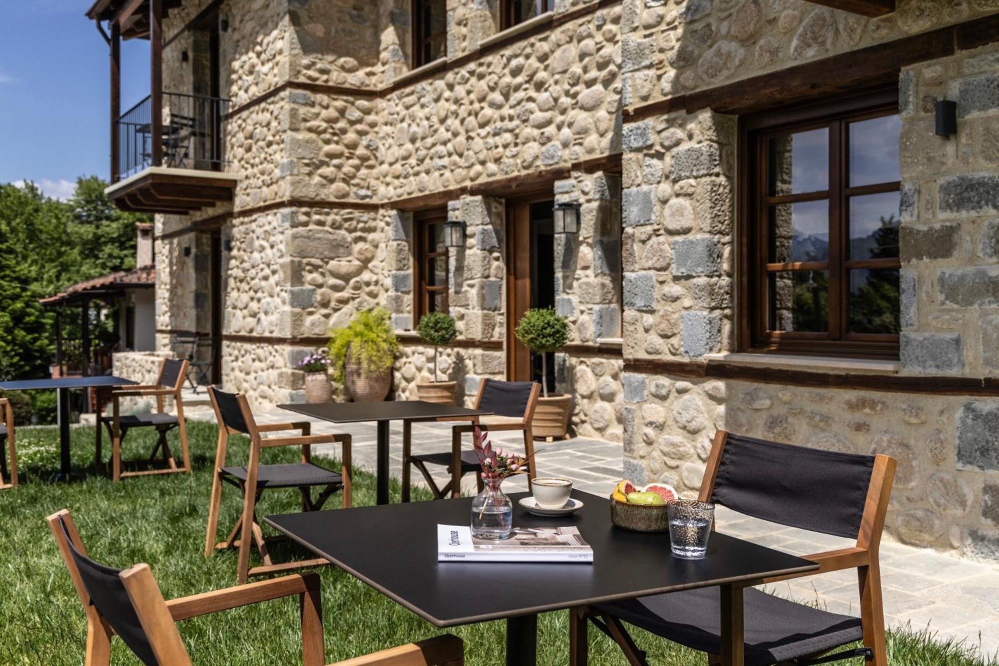 Mones Bed & Breakfast Kastraki  Bagian luar foto